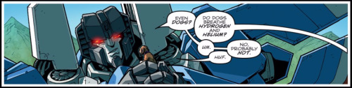 brandxspandex:Is it possible that Thundercracker could objectively be the best Transformer?