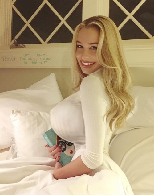 jayjay8899: Morph by jayjay88 >> Sophia–busty white top… ** See all >>> VISIONS morph