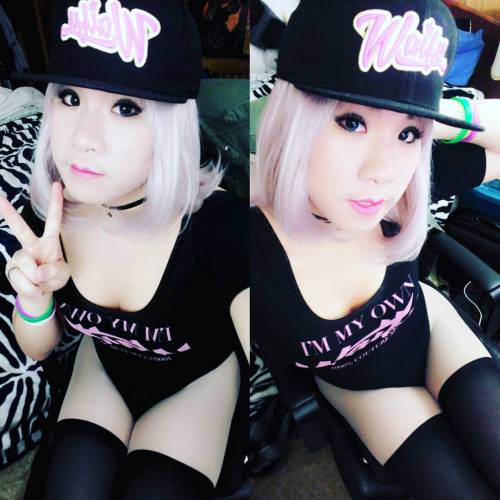 rinsenpai:  More bodysuit selfies from yesterday. ✌✌