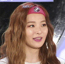 theseulgis:seulshine was a special mc for the ONE K Concert.