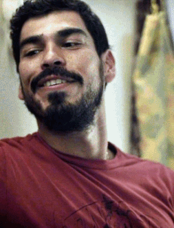 pile-drivingmissdaisy:  this bae