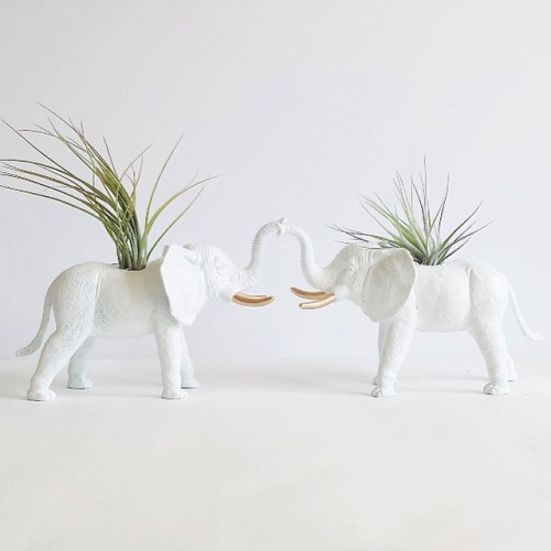 How cute are these Handmade Elephant Planters by @plantandcolor | etsy.me/1yAeOYv #etsy #etsy