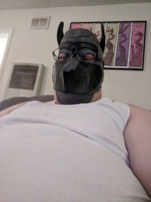 weaselpup:  Who likes big pups tonight?