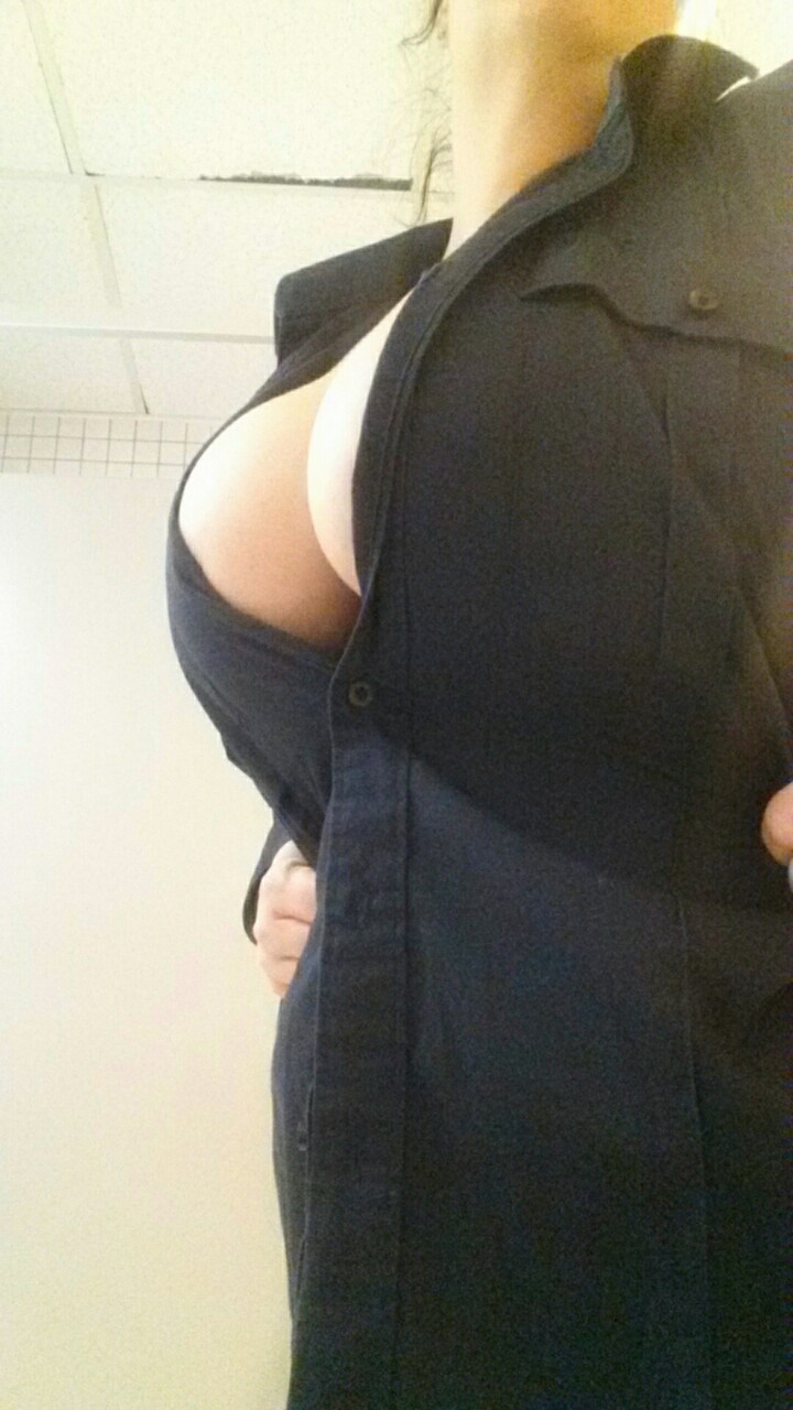 curvy-gal:  Breasts are trying to bust outta my work shirt today! 