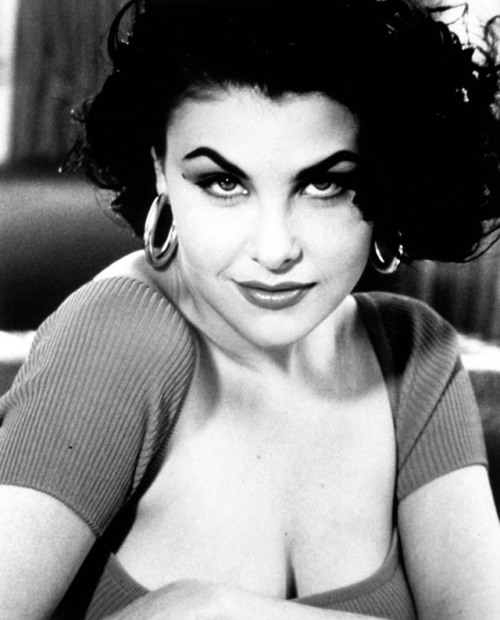 Sherilyn Fenn