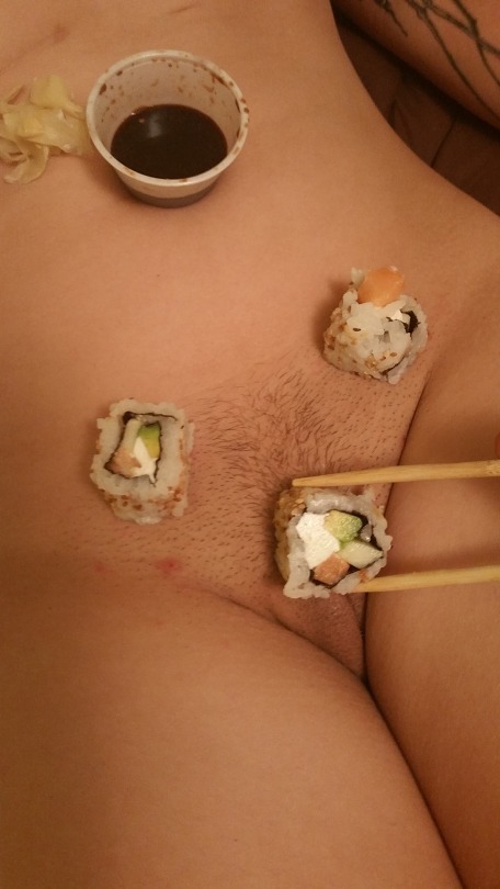 XXX coupleoquirks:  Who’s hungry??? photo