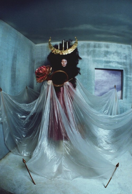 aaron-symons:Tilda Swinton photographed by Tim Walker for i-D Summer 2017