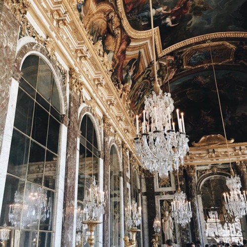 coffeeforthemoon:- Château de Versailles. © abby st. claire