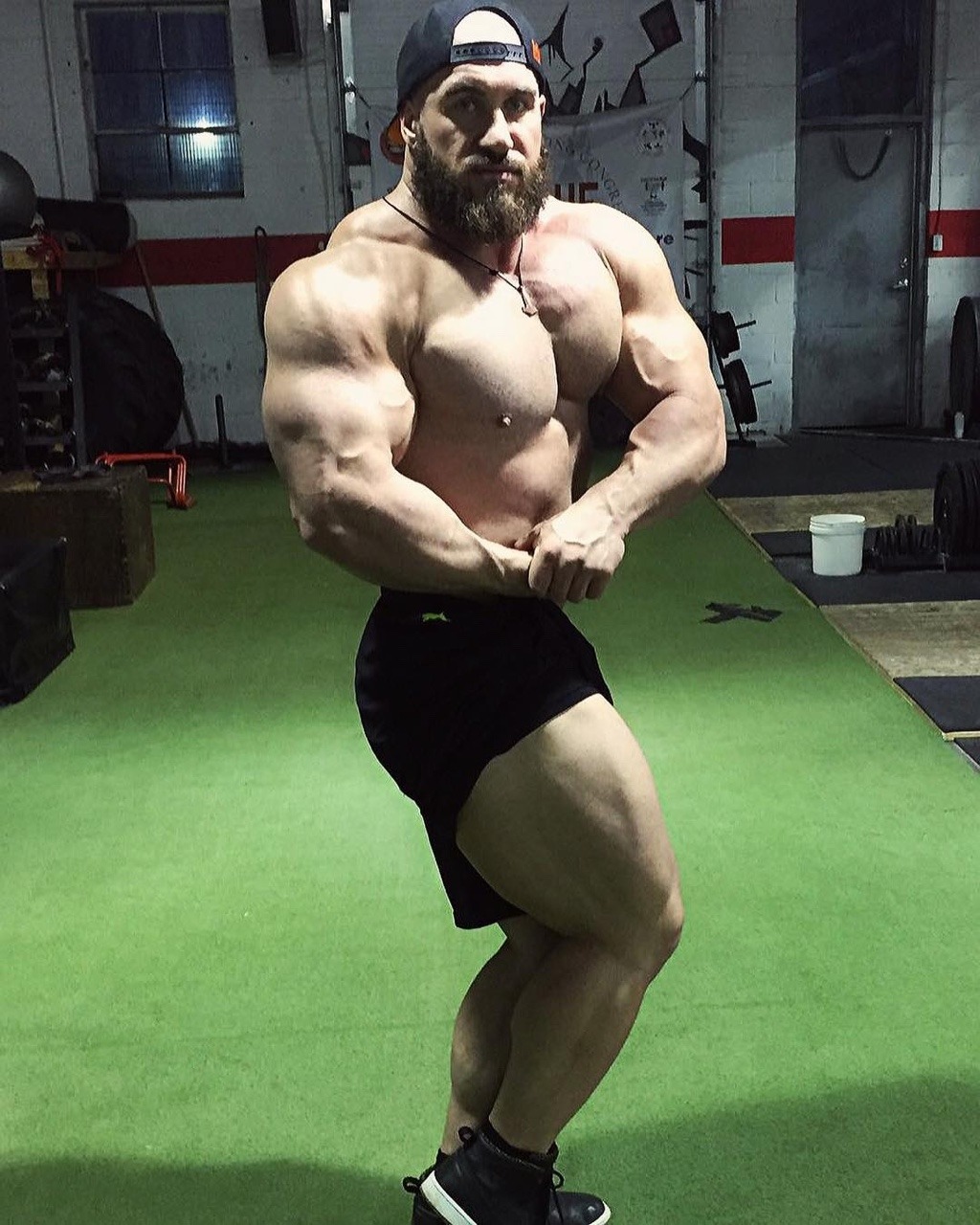 Antoine Valliant - Ballooning into a massive 272lbs.