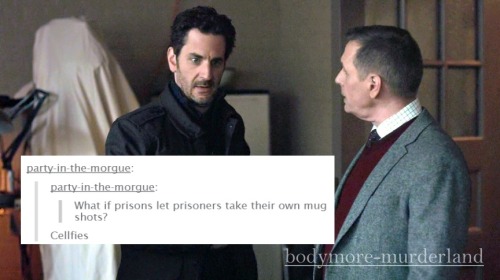 amarriageoftrueminds:bodymore-murderland:Hannibal Recaps by Text Post: 3 x 08 - The Great Red Dragon