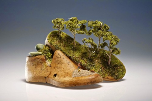 asylum-art:Kendal Murray: Plant Sculptures