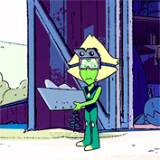 that-distant-shore:Peridot   “outfits”