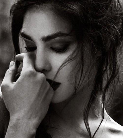 sleepinsidemysoul:    “When someone loves you, the way they talk about you is different.