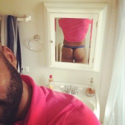 gayassninja:  gaynessandgeekery:  Baby make your booty go…  Wherever it’s going, I’m gonna follow. 