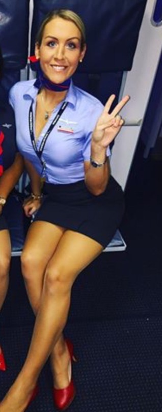 winged-perfection:  Jessica from American Airlines- Testing how far that uniform can stretch 