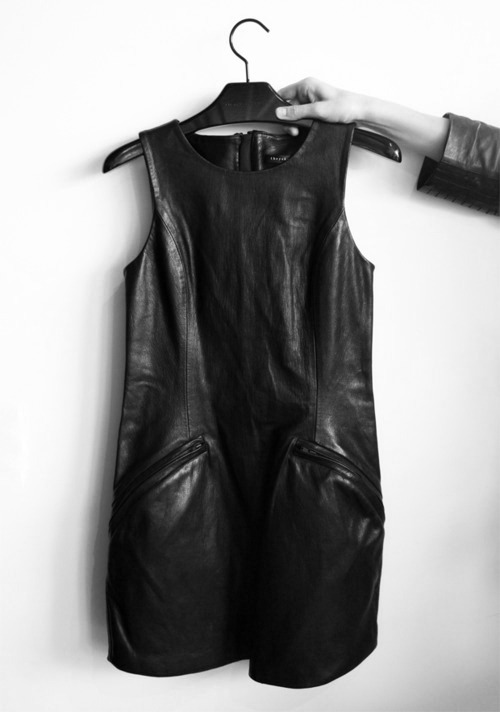 blvckpvssy:  For fashion follow Blvckpvssy. 