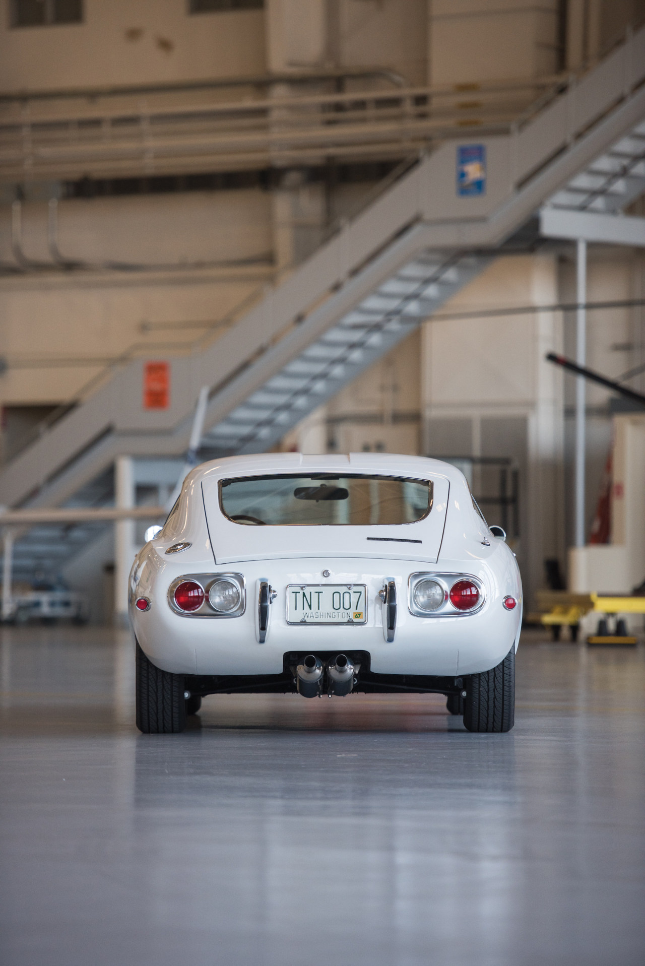 chromjuwelen:  1967 Toyota 2000GT. Via @silodrome. 