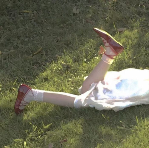 That Girl Didnt Wanna Die, She Just Wanted Out Of That House