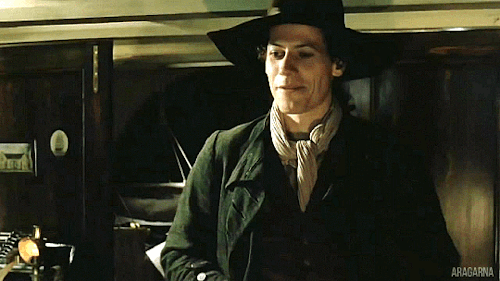 Horatio Hornblower Is Going Undercover - Ioan Gruffudd As Horatio Hornblower In Hornblower 3x01.