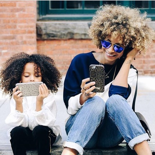 Cutest duo @scoutfashion |www.2FroChicks.comYouTube.com/2FroChicks #2FroChicks #NaturalHair #Melani