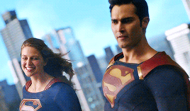 tylerhsource:Tyler Hoechlin as Clark Kent/Superman in Supergirl 2.02: The Last Children of Krypton