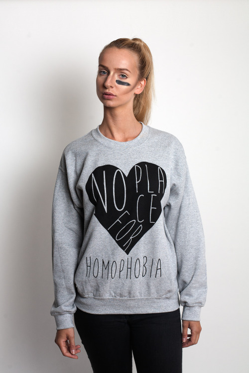 KOSTENLOSE SACHEN.AH.Message Verbreiten & Einen Von 3 Sweater Gewinnen ? Geil ? Geil ! Wie ? So :