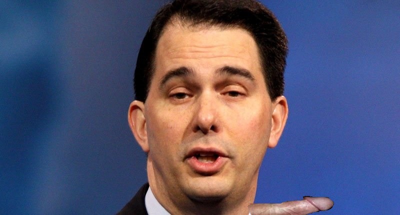 Oh man I’m glad Scott Walker doesn’t wear turtlenecks, because that is a top