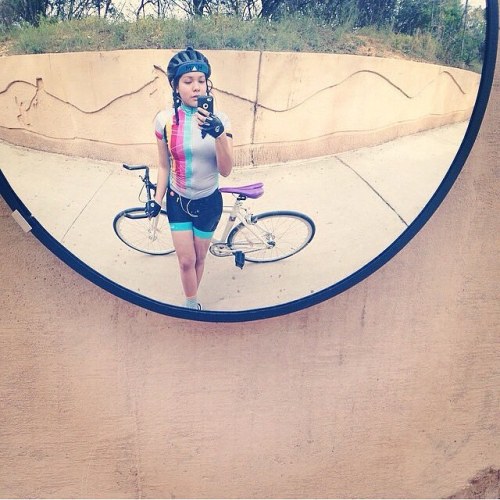 fixiegirls: Repost: @saraelzabeth #tbt #leader725 #leancreek #fixed #cyclist #fixie #fun #cyclist #