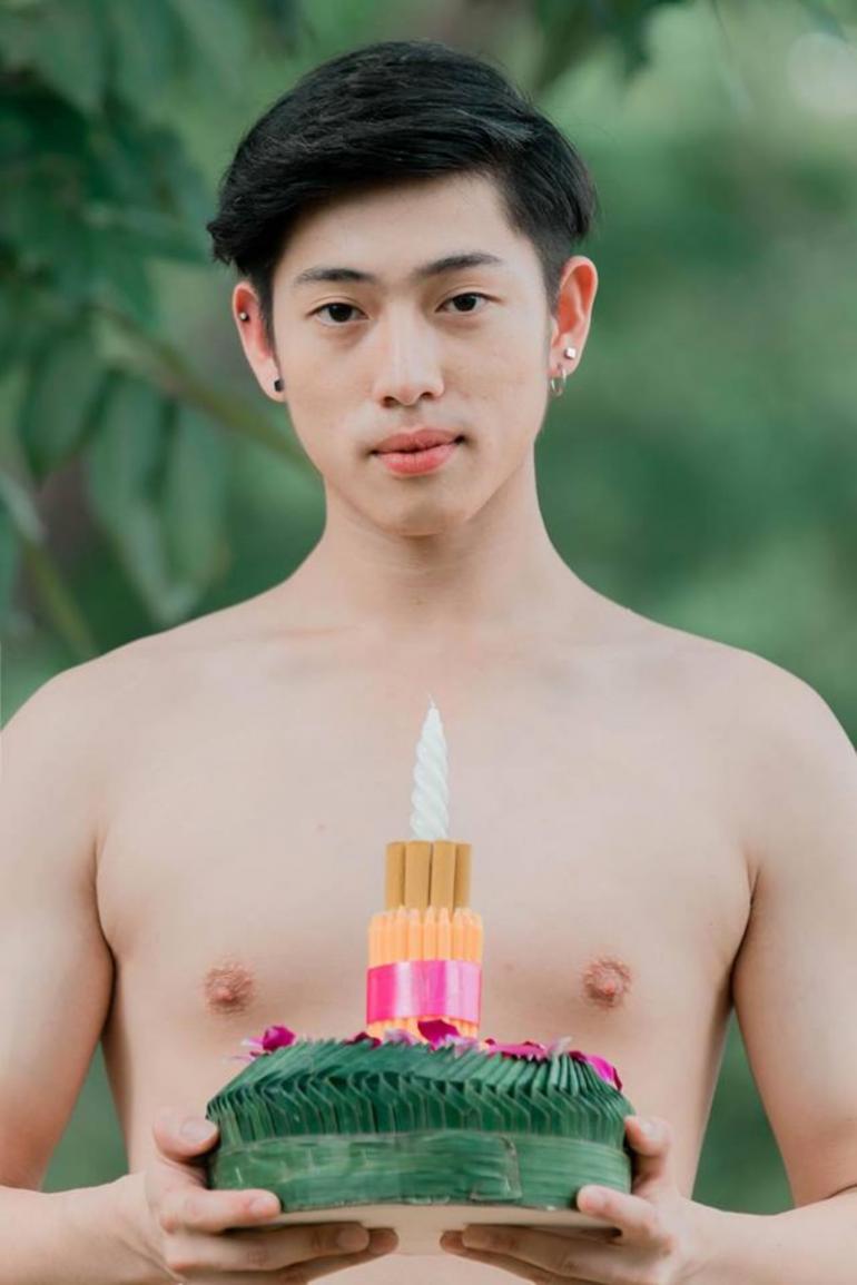 teeyakdon:  Do you know ‘Loy Krathong’ festival in Thailand? It’s a festival