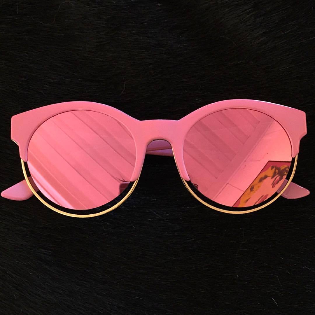 kimdixi:  Since we just CAN’T get enough of pink (or sunnies) 😝🕶