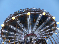 just-wanna-travel:   Carousel de la Tour