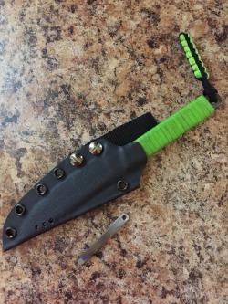 dbbladesposts:  swathammer18:  My new knife from DB Blades in Australia…  rock on dude!