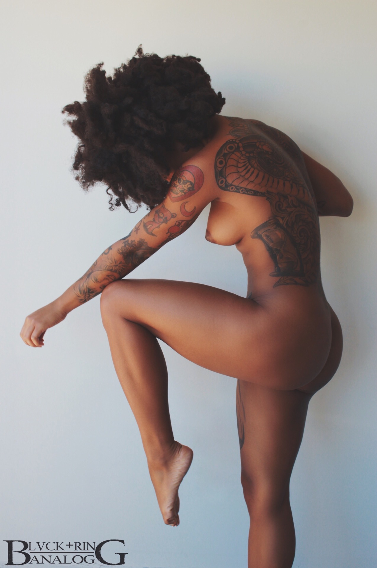 blvckringanvlog:  MODEL / JESSA JORDANPHOTOGRAPHER / CLAMORE WOLFMEYER