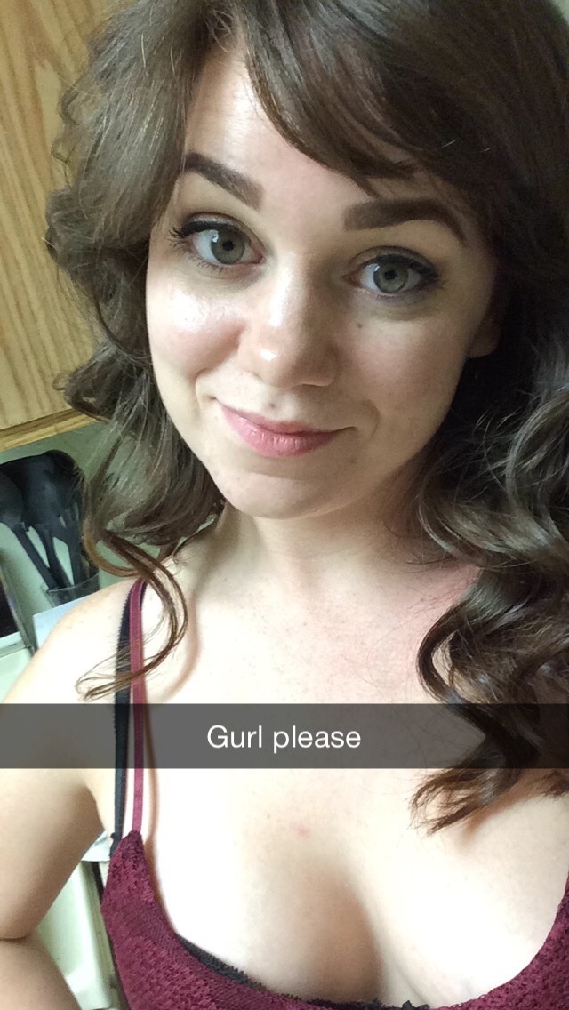 mshellbombshell:  Snap with me!!! 