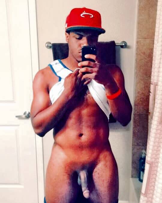 babiboi07:  http://babiboi07.tumblr.com/