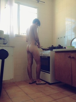 Bearminator:  Hotcunts:  If You Are This Hot Cooking Like This Should Be Mandatory