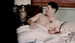 barryallhen:make me choose ◇ drunksammy asked :↳ demon!dean or soulless!sam