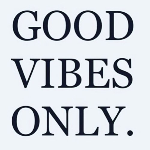 Good vibes only ❤️ #TGIF #Friday