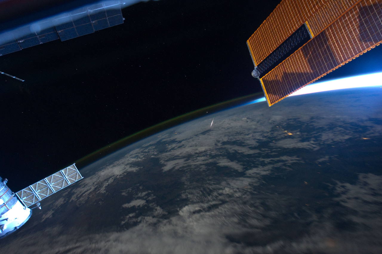 astrowhat:  APOD: 10 years of the Perseid meteor shower. 