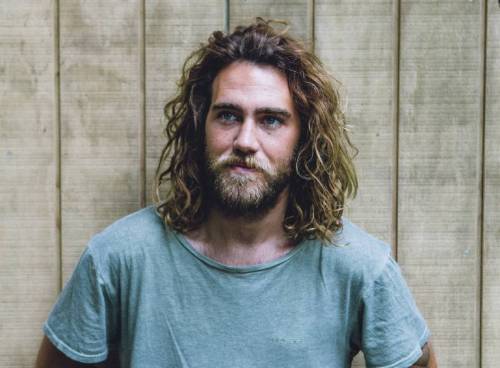 long-haired-men: Matt Corby