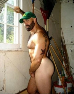  My two hairy men blogs: http://sambrcln.tumblr.com/archive