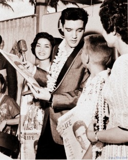 crazyelvisgirl:  ~Elvis with a young fan in Hawaii (1961)~