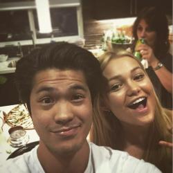 dailyoliviaholt:  justjaredjr: It’s @rossbutler