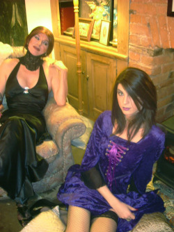 crossdressers-xxx:  Transvestites XXX