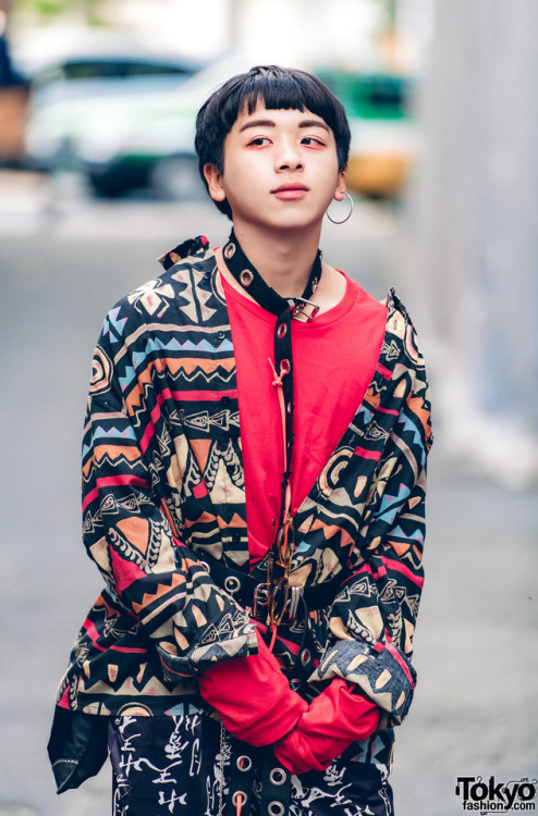 16-year-old Akky on the street in Harajuku wearing mixed prints fashion from various Tokyo vintage s