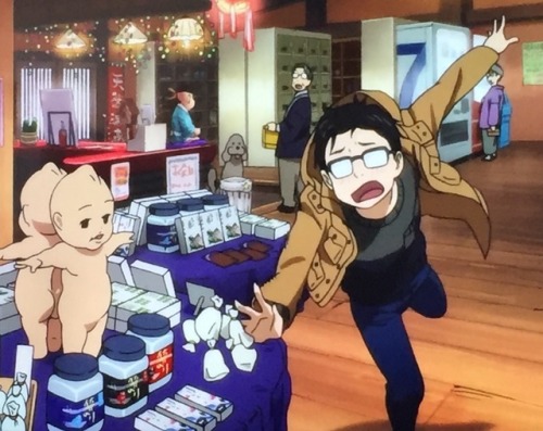 How about this Yuuri? Beautiful hands, bonus points for Makka and dad action? Hurtling towards a nak