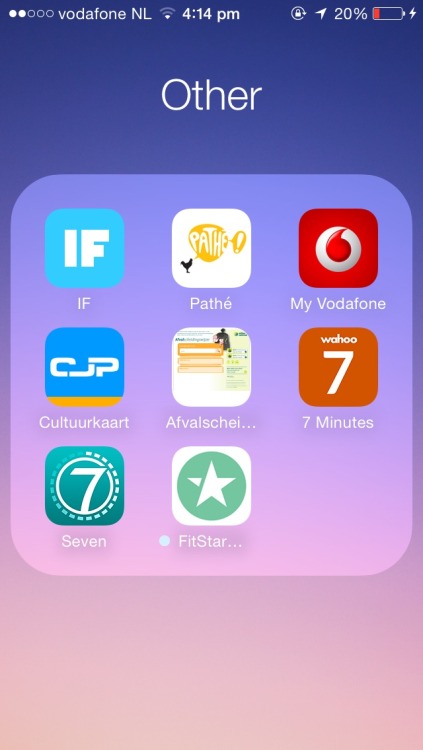 laurenhannahblog:All My iPhone Apps - April 2015 Update (★ marks a favourite)Someone reminded me tha