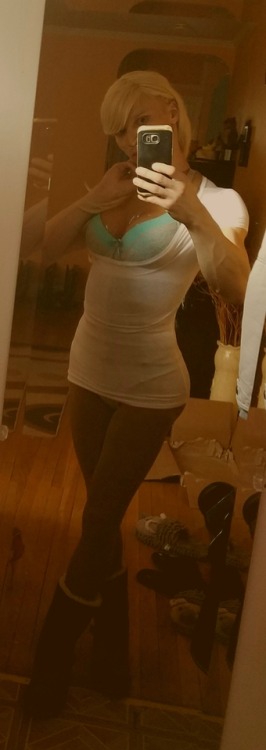 babysissydollslut: I dressed up and spent  whole night on monday and the whole day on tuesday a
