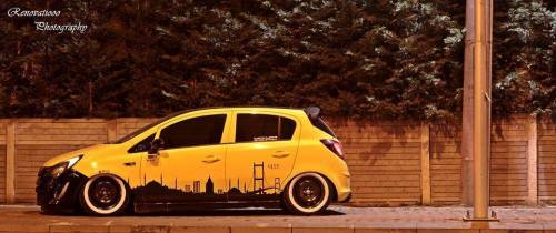 #bmw #girl #yeniinsanlar #kırmızı #red #sarıaraba #yellowcar 