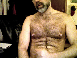 nippletheory:This gent sent me a couple of